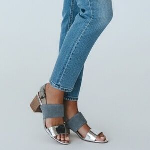 Toms Women's Metallic Silver and Gray Sandals